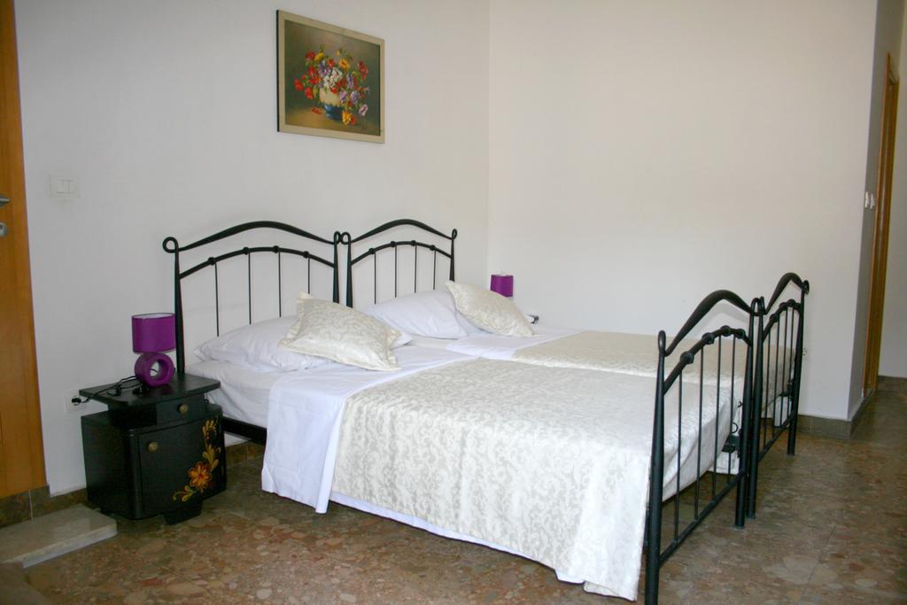 Rooms And Apartments Emily Split Zewnętrze zdjęcie